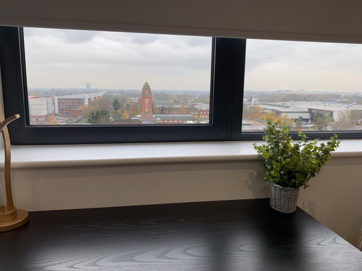 Stylish Studio Apt Overlooking Old Trafford Манчестер Екстер'єр фото